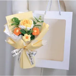 Bó hoa hạt bắp và hoa hồng nhiều màu len handmade