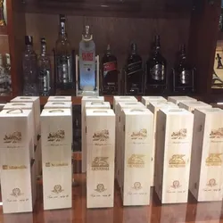 Hộp đựng rượu bằng gỗ quà tặng