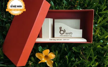 CÔNG TY CÔNG NGHỆ BIWEB tặng Combo Namecard cho Quý Đối tác và Khách hàng