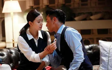 Tôi mua quà tặng sinh nhật đến tặng nhưng thằng bé nói 1 câu khiến tôi thấy mình là kẻ tội đồ