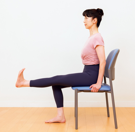 Hai Bài Tập Giúp Duy Trì Sức Mạnh Cơ Bắp Khi Ngồi Đúng Cách Hai Bài Tập Giúp Duy Trì Sức Mạnh Cơ Bắp Khi Ngồi Đúng Cách