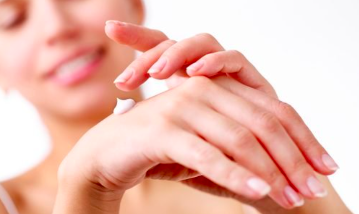 4 Biện Pháp Tự Nhiên Cho Bàn Tay Đẹp Mượt Mà 4 Biện Pháp Tự Nhiên Cho Bàn Tay Đẹp Mượt Mà