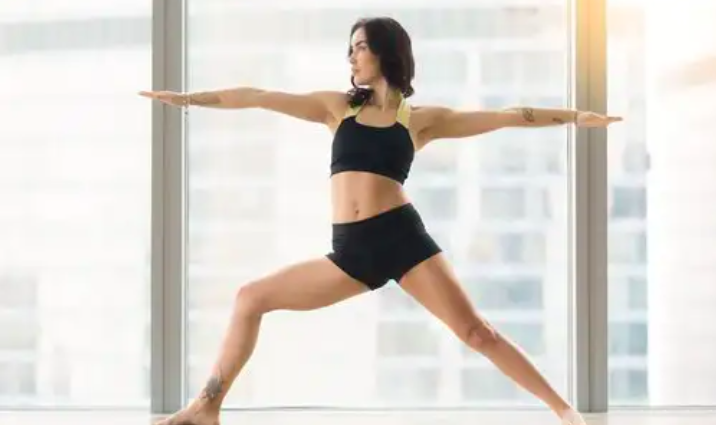 6 Bài Tập Kéo Giãn Cơ Bắp 6 Bài Tập Kéo Giãn Cơ Bắp