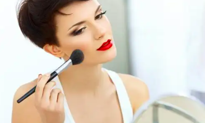 Tôi biết? 6 thói quen xấu đẩy nhanh quá trình lão hóa Tôi biết? 6 thói quen xấu đẩy nhanh quá trình lão hóa