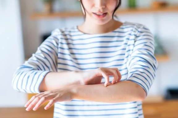 Chàm Nội Tạng Là Gì? Triệu Chứng, Nguyên Nhân & Phương Pháp Điều Trị Chàm Nội Tạng Là Gì? Triệu Chứng, Nguyên Nhân & Phương Pháp Điều Trị