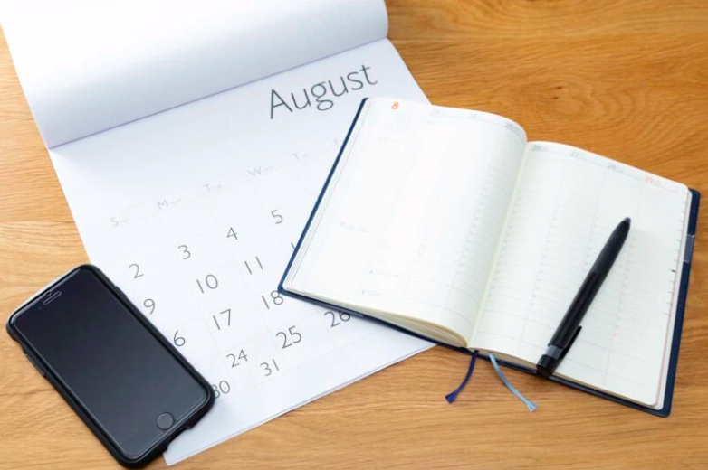 “Cơn Đau Đầu” Thường Gặp Thời Kỳ Mãn Kinh: Nguyên Nhân và Giải Pháp “Cơn Đau Đầu” Thường Gặp Thời Kỳ Mãn Kinh: Nguyên Nhân và Giải Pháp