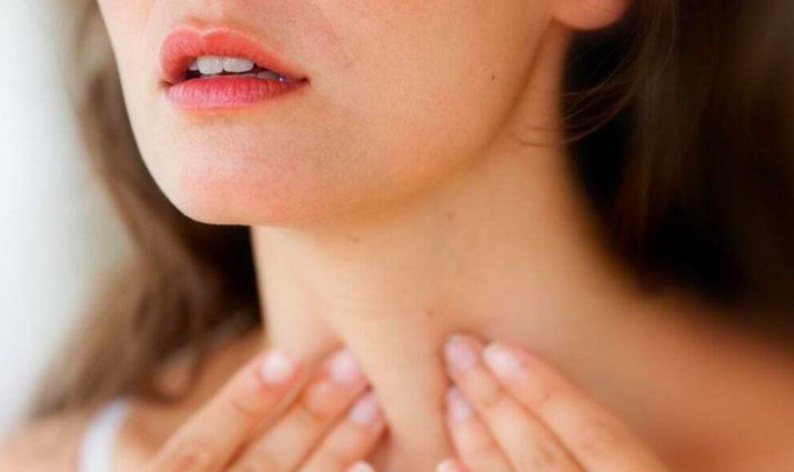 Để Duy Trì Sức Khỏe Tuyến Giáp! Bài Thuốc Tự Nhiên Với Mật Ong Và Quả Óc Chó Để Duy Trì Sức Khỏe Tuyến Giáp! Bài Thuốc Tự Nhiên Với Mật Ong Và Quả Óc Chó