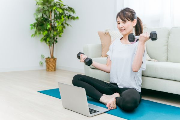 Tại Sao Một Số Người Giảm Cân Trong Thời Kỳ Mãn Kinh, Trong Khi Những Người Khác Lại Tăng Cân? Tại Sao Một Số Người Giảm Cân Trong Thời Kỳ Mãn Kinh, Trong Khi Những Người Khác Lại Tăng Cân?