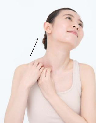 Giảm Căng Thẳng Khi Sử Dụng Điện Thoại Và Máy Tính Với Bài Tập Kéo Giãn Cổ Giảm Căng Thẳng Khi Sử Dụng Điện Thoại Và Máy Tính Với Bài Tập Kéo Giãn Cổ