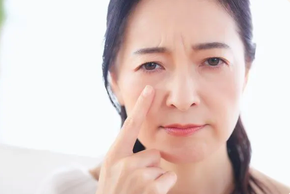 Nguyên Nhân Và Cách Ngăn Ngừa Nếp Nhăn, Vết Chân Chim Hiệu Quả! Nguyên Nhân Và Cách Ngăn Ngừa Nếp Nhăn, Vết Chân Chim Hiệu Quả!