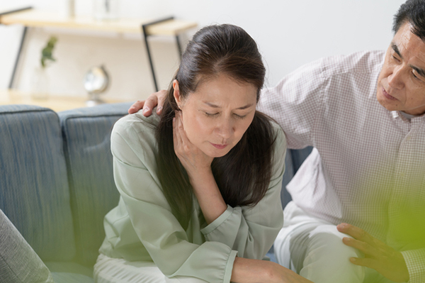 Những Căn Bệnh Mà Phụ Nữ Từ 50 Tuổi Trở Lên Cần Chú Ý Những Căn Bệnh Mà Phụ Nữ Từ 50 Tuổi Trở Lên Cần Chú Ý