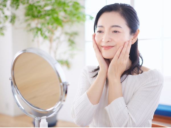 Serum Vitamin C Có Tác Dụng Gì? Tôi Nên Chọn Như Thế Nào? Serum Vitamin C Có Tác Dụng Gì? Tôi Nên Chọn Như Thế Nào?