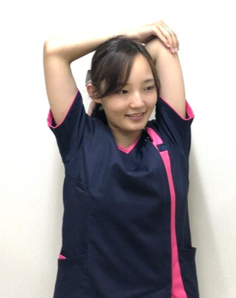 Tại Sao Cánh Tay Của Tôi Bị Đau? Giới Thiệu Các Động Tác Kéo Giãn Để Giảm Bớt Độ Cứng Tại Sao Cánh Tay Của Tôi Bị Đau? Giới Thiệu Các Động Tác Kéo Giãn Để Giảm Bớt Độ Cứng