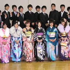 NGÀY LỄ THÀNH NHÂN TẠI NHẬT BẢN.