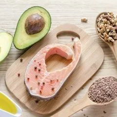 Lựa chọn thức ăn bổ não giúp trẻ phát triển trí tuệ một cách toàn diện