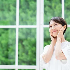 BẠN CÓ CẦN BỔ SUNG COLLAGEN ĐỂ GIỮ CHO LÀN DA SĂN CHẮC? LÀM THẾ NÀO ĐỂ LỰA CHỌN?