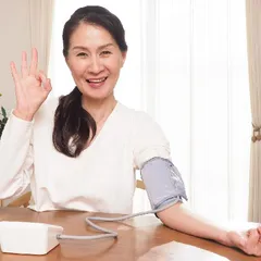 PHỤ NỮ SAU MÃN KINH DỄ GẶP TÌNH TRẠNG HUYẾT ÁP CAO