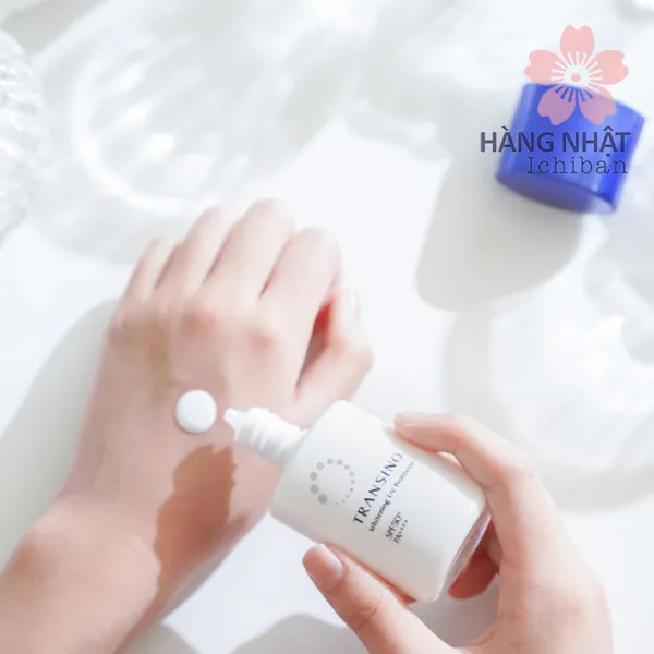 KEM DƯỠNG DA CHỐNG NẮNG TRANSINO SPF50 PA +++ - BẢO VỆ  DA HOÀN HẢO