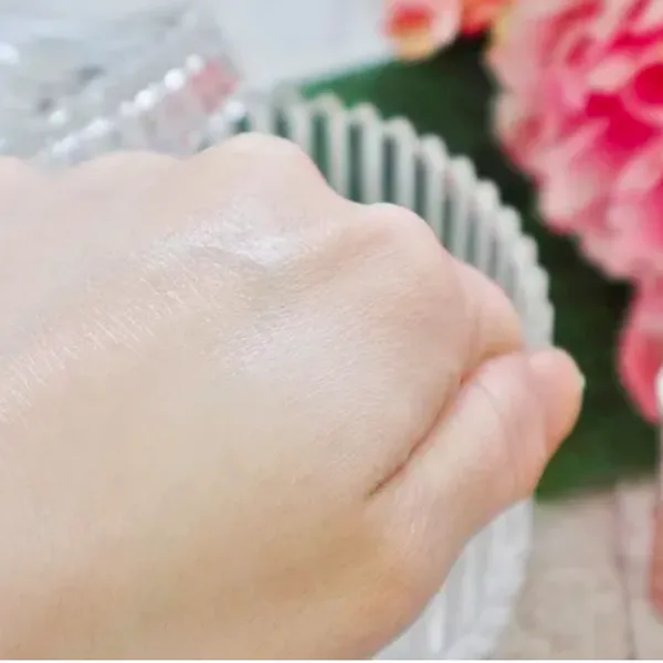 THỎI COLLAGEN - TINH CHẤT DƯỠNG DA BẢO VỆ LỚP TRANG ĐIỂM AIRY TOUCH
