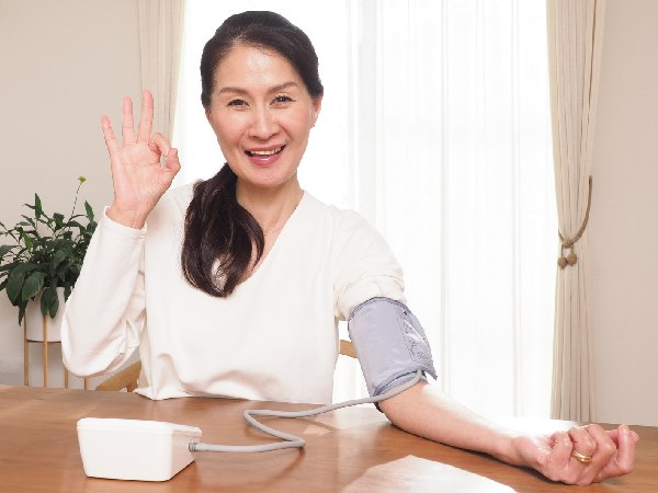 Phụ Nữ Sau Mãn Kinh Dễ Gặp Tình Trạng Huyết Áp Cao Phụ Nữ Sau Mãn Kinh Dễ Gặp Tình Trạng Huyết Áp Cao