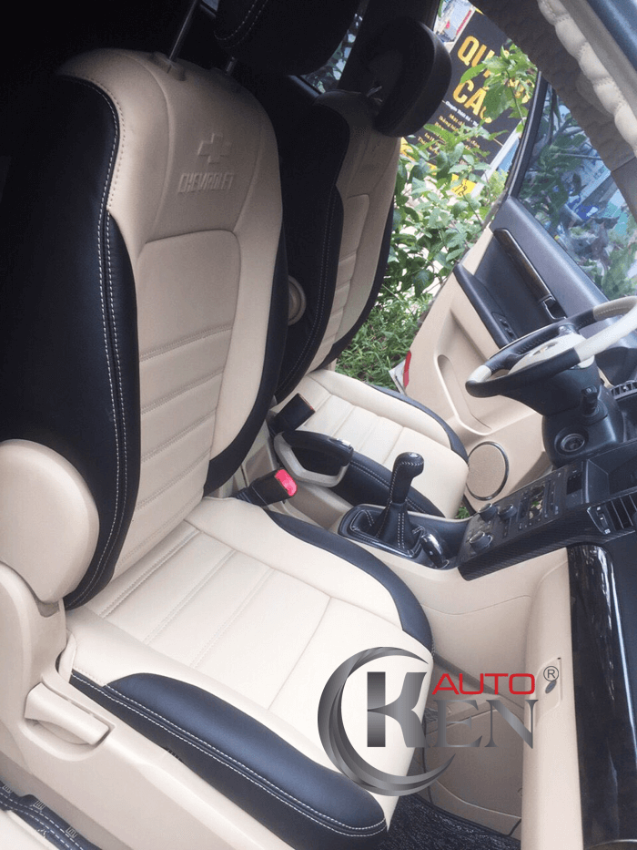 Áo bọc ghế xe Chervolet Captiva màu Kem phối Đen Áo bọc ghế xe Chervolet Captiva màu Kem phối Đen