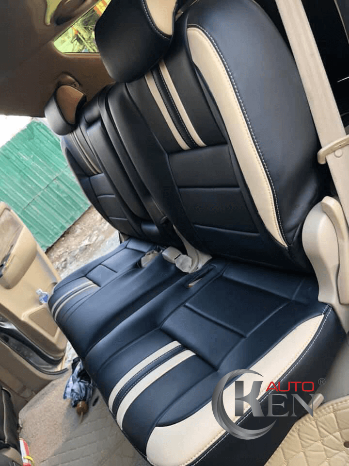 Áo bọc ghế xe Ford Tuner 2015 màu đen phối kem