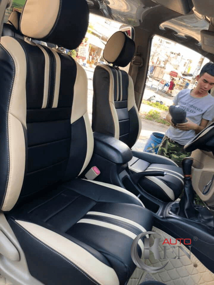 Áo bọc ghế xe Ford Tuner 2015 màu đen phối kem Áo bọc ghế xe Ford Tuner 2015 màu đen phối kem