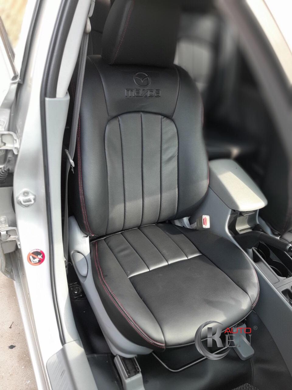 Chính sự chú ý này góp phần đẩy mạnh sự phát triển của sản phẩm này lên những bước tiến mới. Chính sự chú ý này góp phần đẩy mạnh sự phát triển của sản phẩm này lên những bước tiến mới.