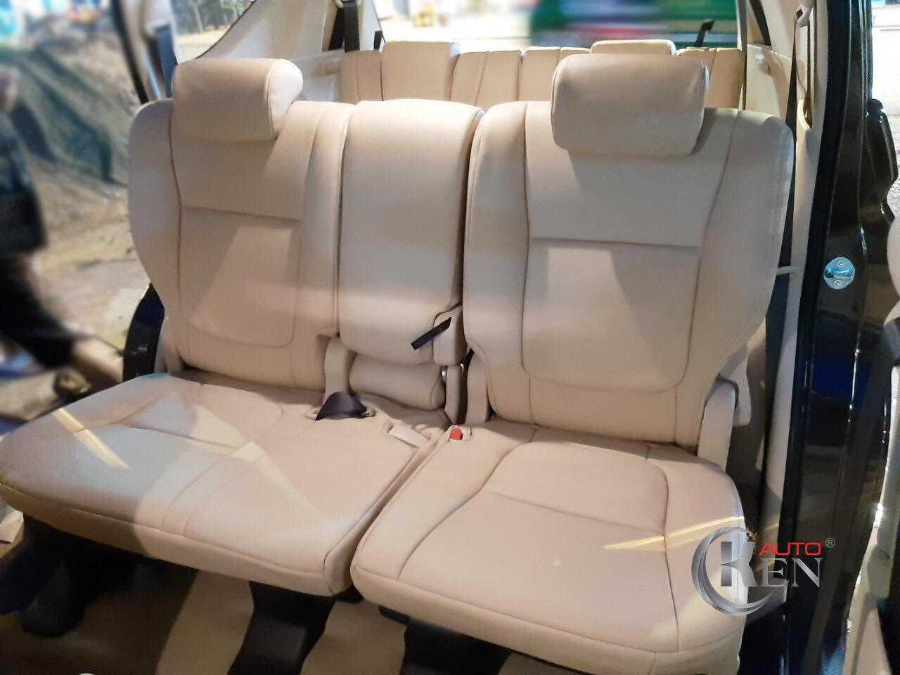 Tồi tệ hơn nữa, nhược điểm này có khả năng khiến sức khỏe của chúng ta suy giảm, gây ra các bệnh về xương khớp. Tồi tệ hơn nữa, nhược điểm này có khả năng khiến sức khỏe của chúng ta suy giảm, gây ra các bệnh về xương khớp.