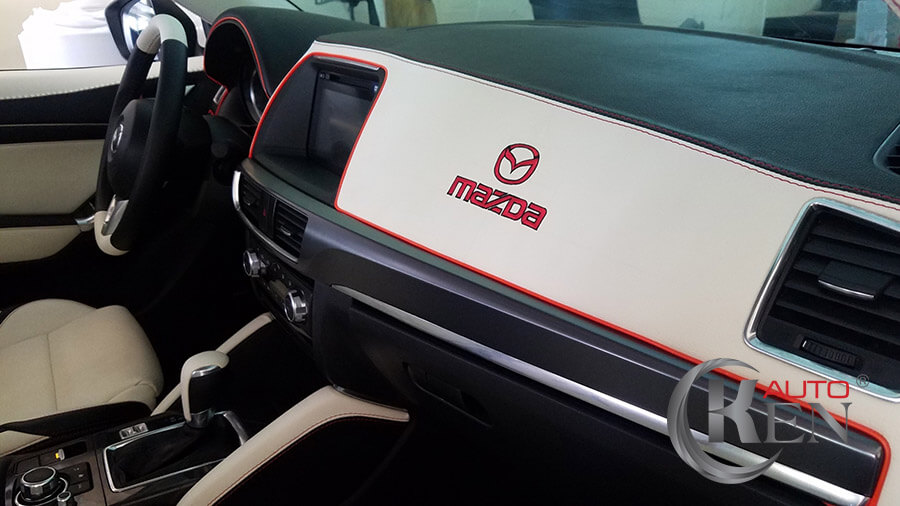 Thảm taplo xe hơi có màu sắc đồng bộ với nội thất xe Thảm taplo xe hơi có màu sắc đồng bộ với nội thất xe