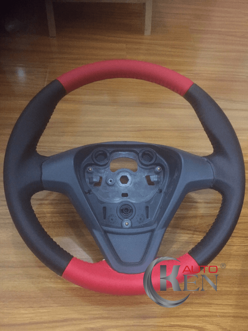 Bọc vô lăng sparco được gia công hoàn hảo Bọc vô lăng sparco được gia công hoàn hảo