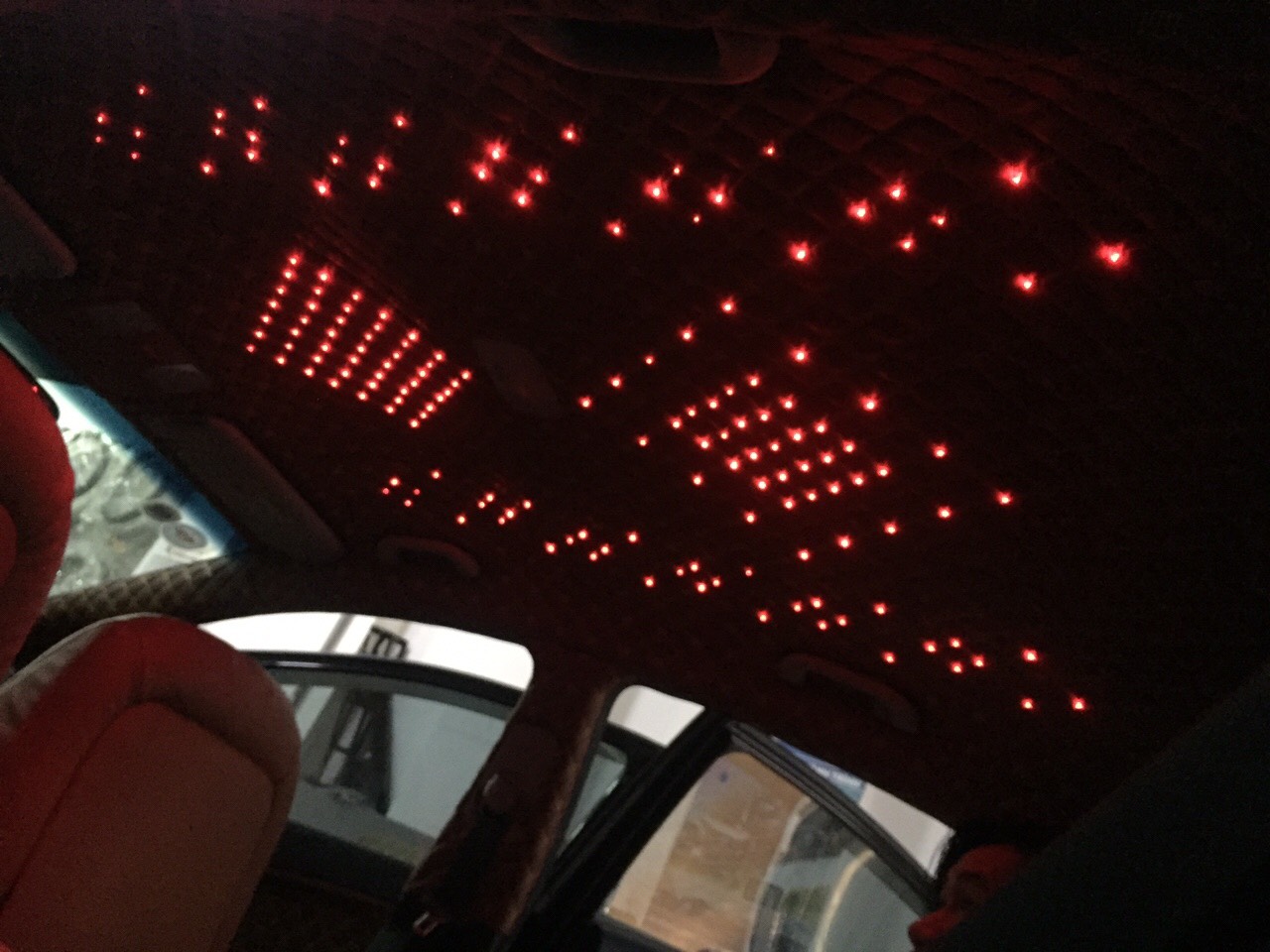 Mẫu đèn led xe hơi ấn tượng Mẫu đèn led xe hơi ấn tượng