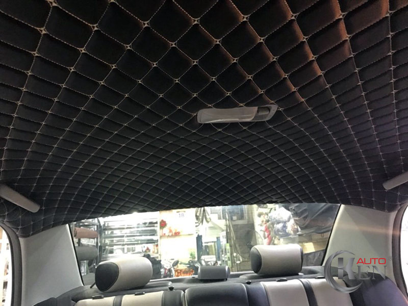 Với nhiều kỹ thuật lẫn chất liệu, khách hàng hoàn toàn có thể khẳng định “chất chơi” của mình chỉ bằng kỹ thuật độ trần xe ô tô. Với nhiều kỹ thuật lẫn chất liệu, khách hàng hoàn toàn có thể khẳng định “chất chơi” của mình chỉ bằng kỹ thuật độ trần xe ô tô.