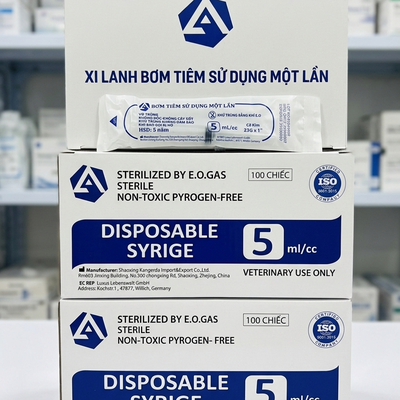 BƠM TIÊM THÚ Y 5ML DÙNG MỘT LẦN 