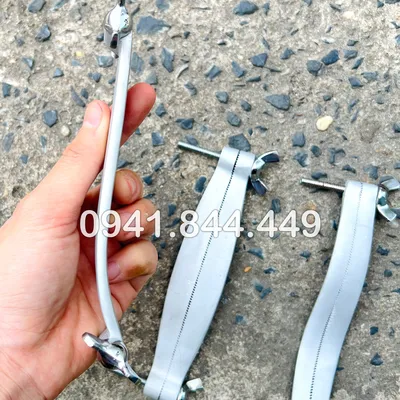 BỘ KHUÔN CẮT TAI CHÓ TIỆN DỤNG (4 KHUÔN)