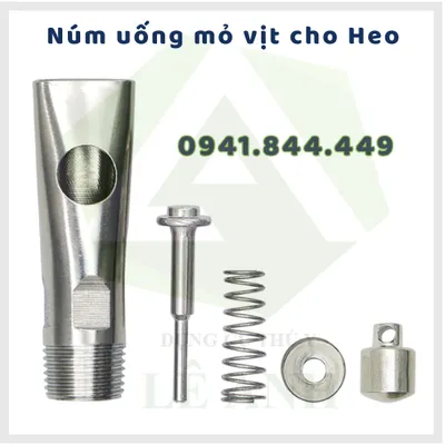 NÚM UỐNG MỎ VỊT CHO HEO