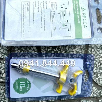 XILANH NHỰA CAO CẤP RECCA 10CC
