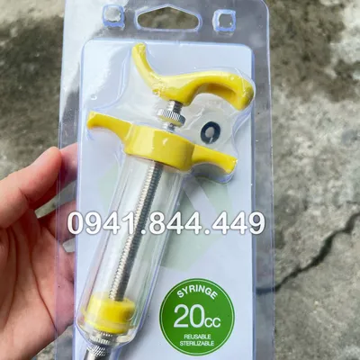 XILANH NHỰA CAO CẤP RECCA 20CC 