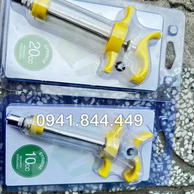 XILANH NHỰA CAO CẤP RECCA 20CC 
