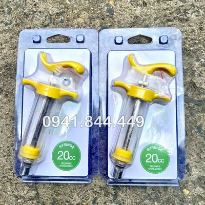 XILANH NHỰA CAO CẤP RECCA 20CC 