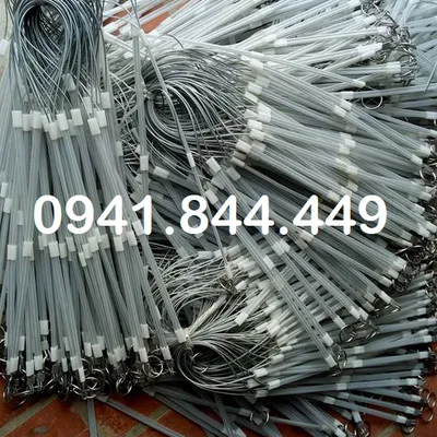 DỤNG CỤ HỖ TRỢ LẤY HEO CON - THANH ĐỠ ĐẺ CHO HEO NÁI