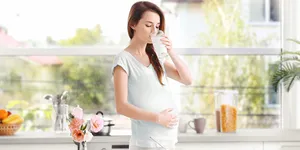 BÀ BẦU ĂN ĐÔNG TRÙNG HẠ THẢO ĐƯỢC KHÔNG?