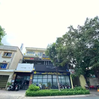 Cho thuê nhà 64 Bà Huyện Thanh Quan, P. Xuân Hoà, Quận 3