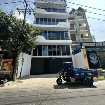 Bán tòa nhà căn hộ DV mặt tiền Nguyễn Cửu Vân, P.17, Quận Bình Thạnh 