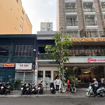 Bán nhà 10 Mạc Thị Bưởi, P. Sài Gòn, Quận 1