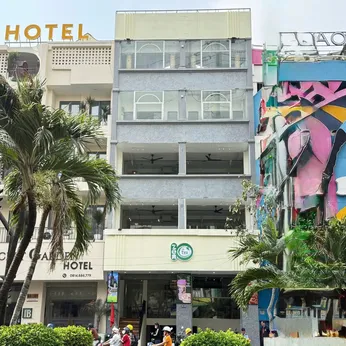 Bán nhà 103 - 105 Phan Xích Long, P. Cầu Kiệu, Quận Phú Nhuận