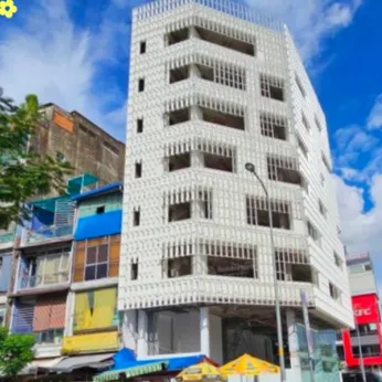 Cho thuê toà nhà 92 Nguyễn Thái Học, P. Cầu Ông Lãnh, Quận 1
