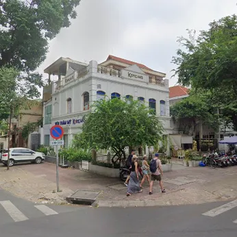 Cho thuê nhà 40 Võ Văn Tần, P. Xuân Hoà, Quận 3