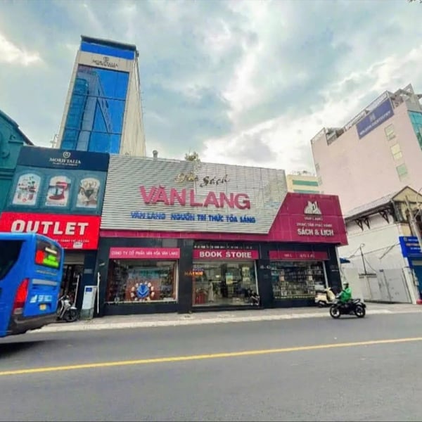 Bán nhà 40 - 42 Nguyễn Thị Minh Khai, Phường Sài Gòn, Quận 1