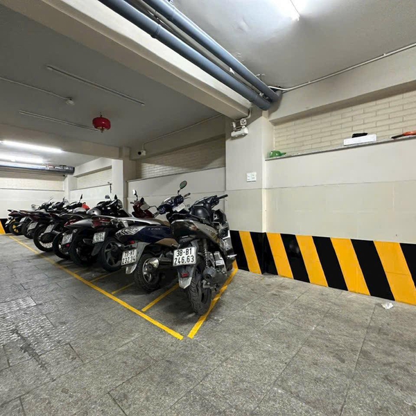 Bán tòa nhà 541 Lạc Long Quân, Phường 10, Quận Tân Bình